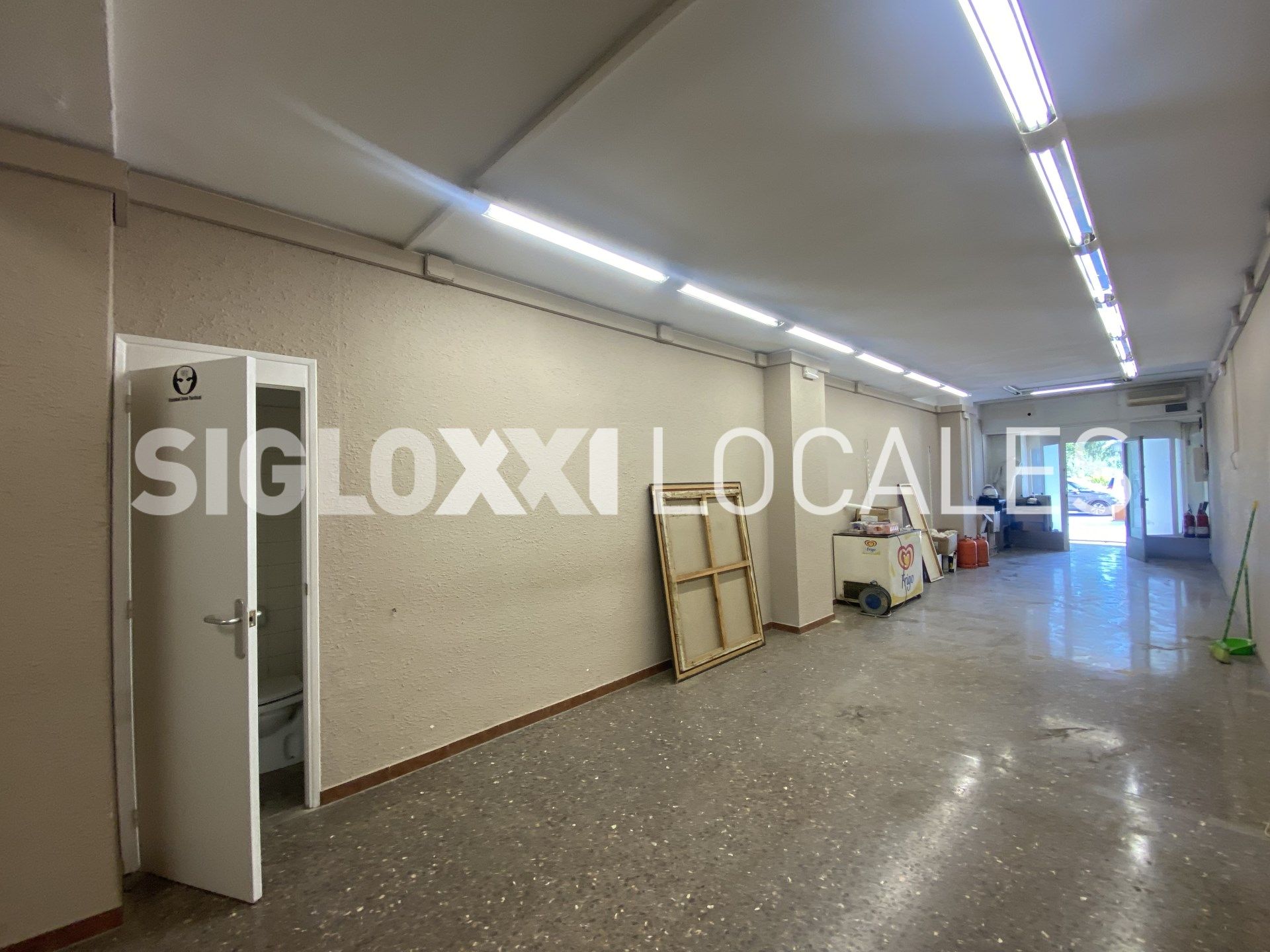 Local de lloguer en Sant Adrià de Besòs amb Aire condicionat