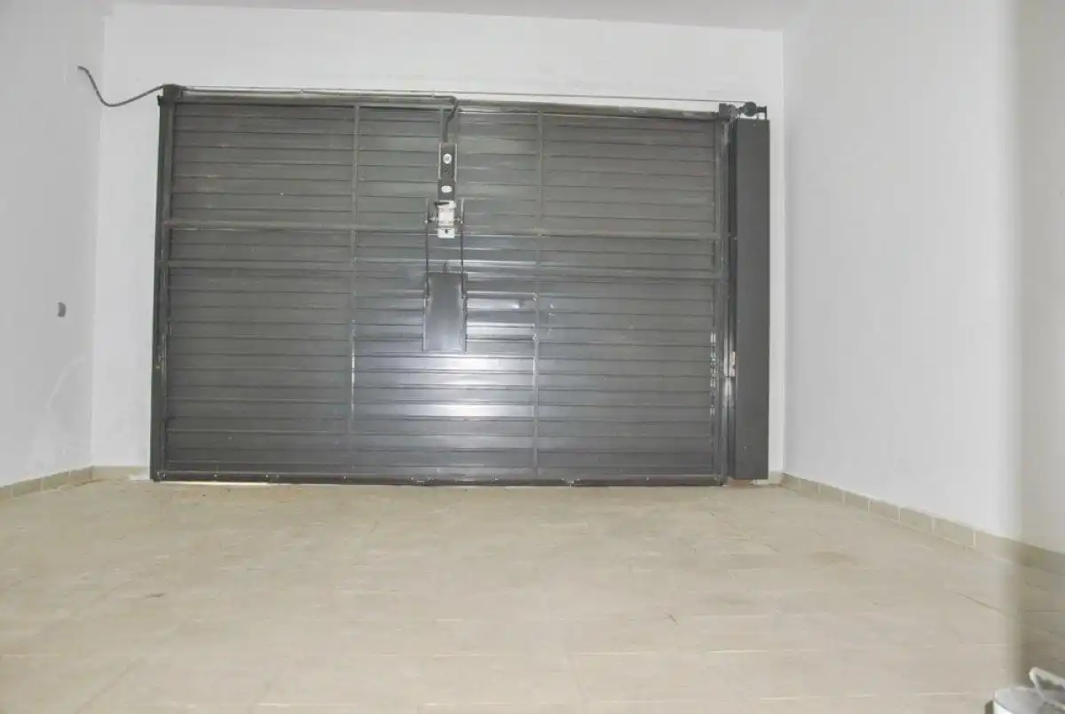 Aparcament de Casa o xalet en venda en Cunit amb Calefacció, Jardí privat i Parquet