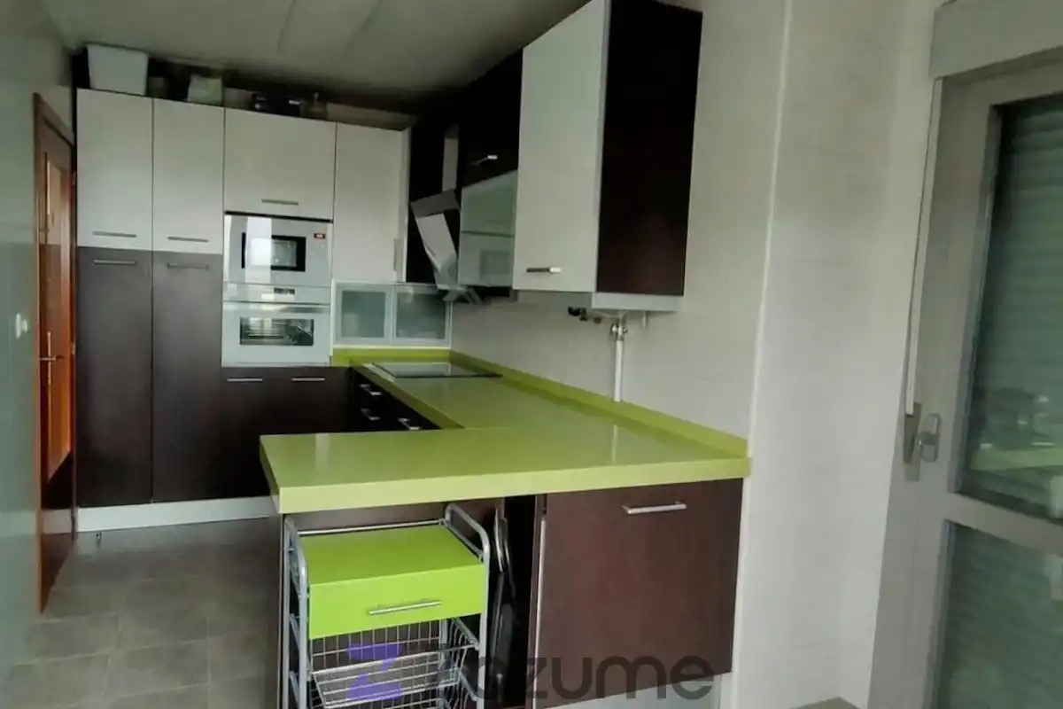 Kitchen of Flat for rent in Vitoria - Gasteiz  with Heating, Terrace and Furnished