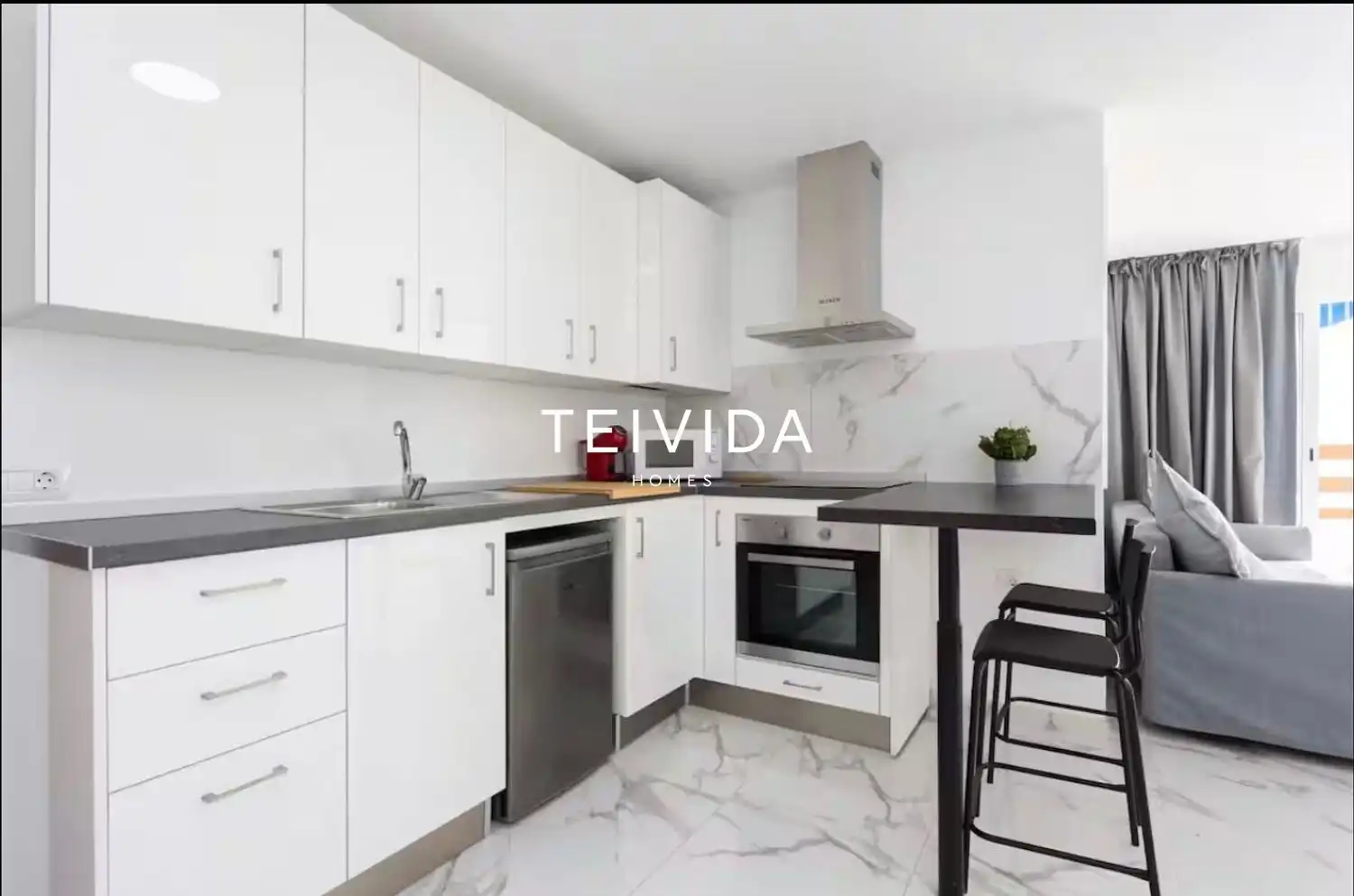 Cocina de Piso en venta en El Rosario con Terraza y Amueblado
