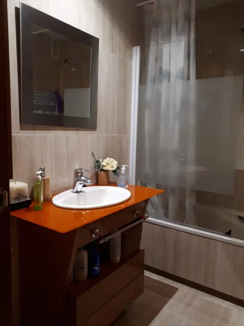 Bathroom of Attic for sale in Yebes  with Air Conditioner, Heating and Parquet flooring