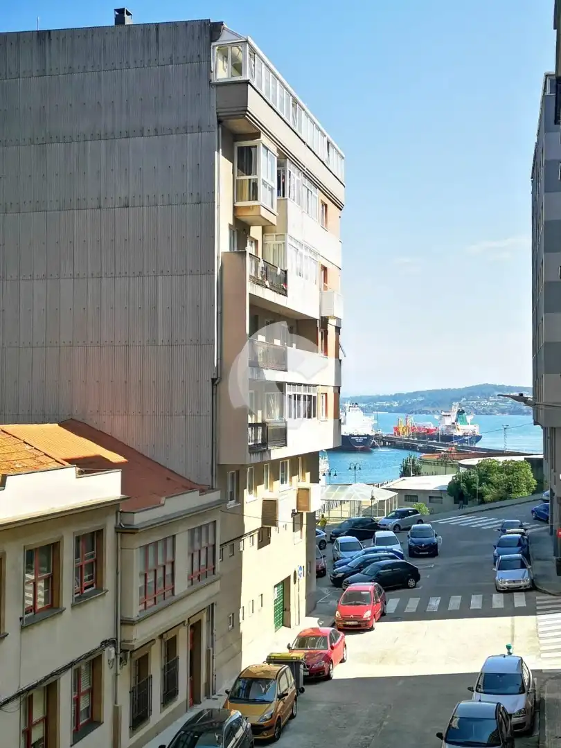 Vista exterior de Pis en venda en A Coruña Capital 