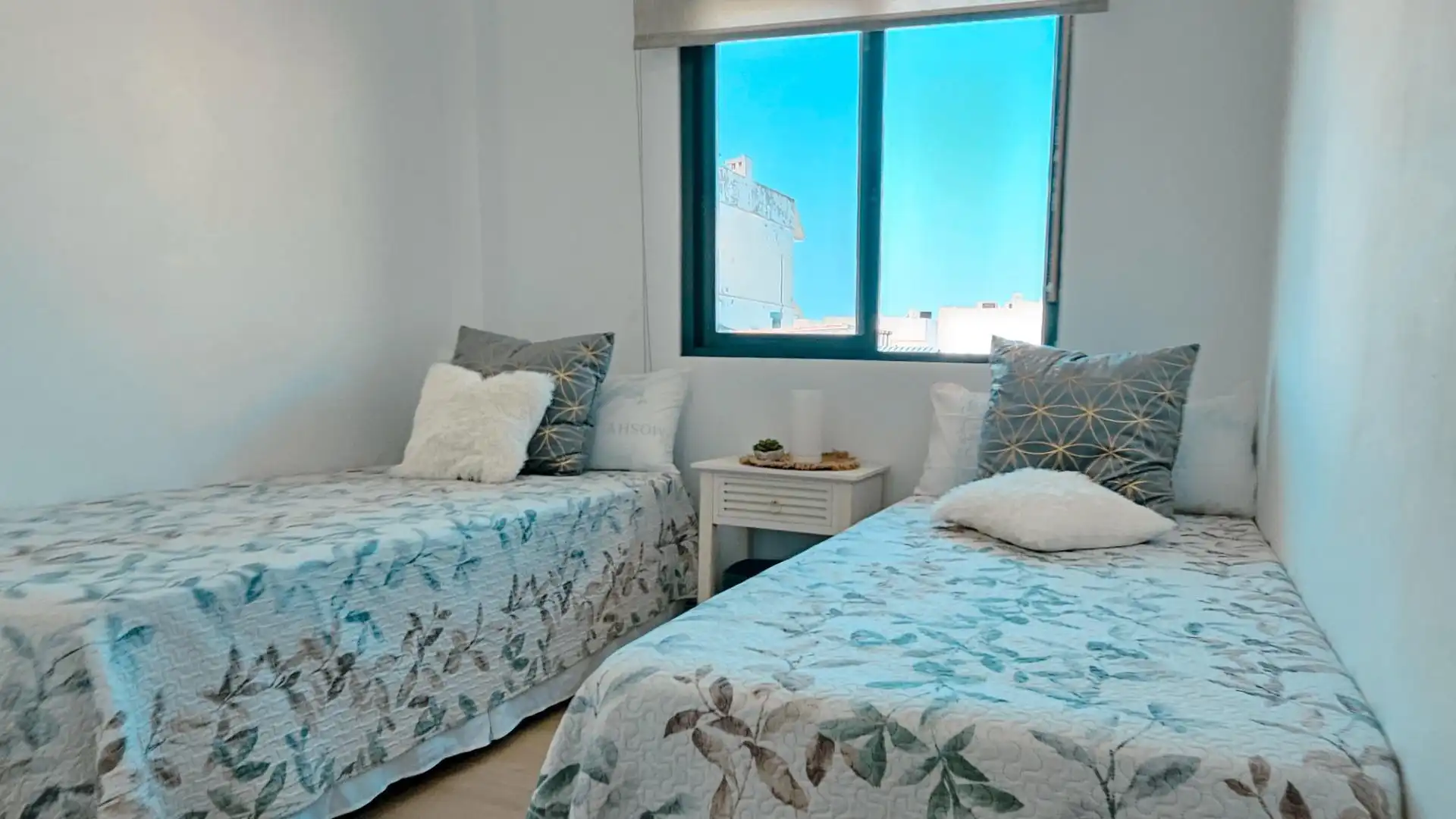 Bedroom of Flat for sale in Daimús  with Air Conditioner, Terrace and Furnished