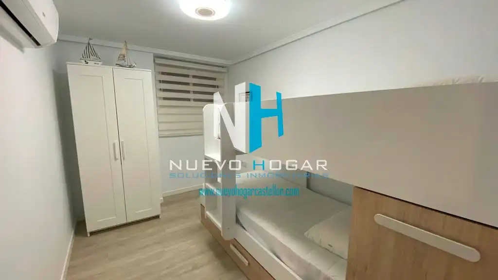 Piso con terraza en venta en Carrer la Corte, imagen 6