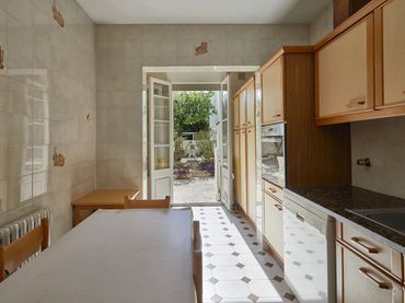 Casa a schiera con balcone in vendita a Carrer de la Torre Vélez