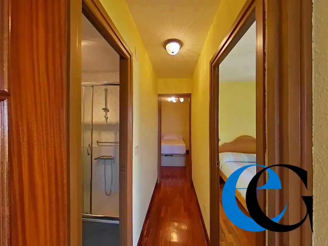 Flat for sale in Zarautz  with Storage room and Furnished