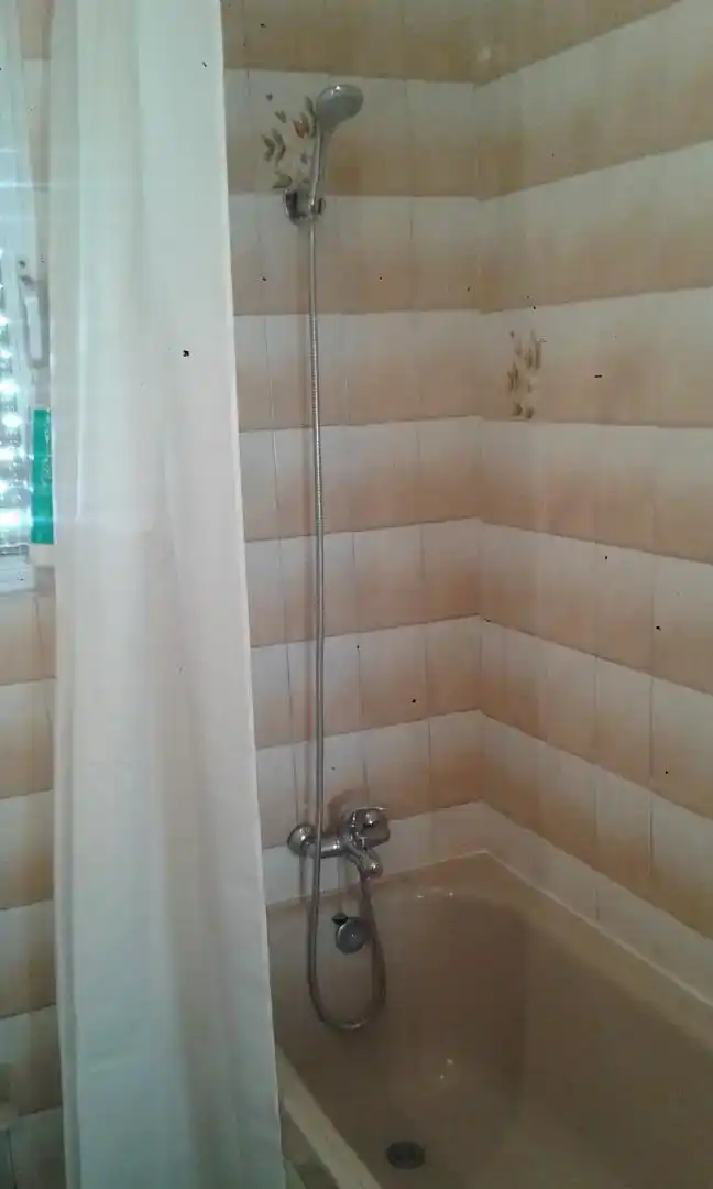 Bany de Pis per a compartir en Villaverde