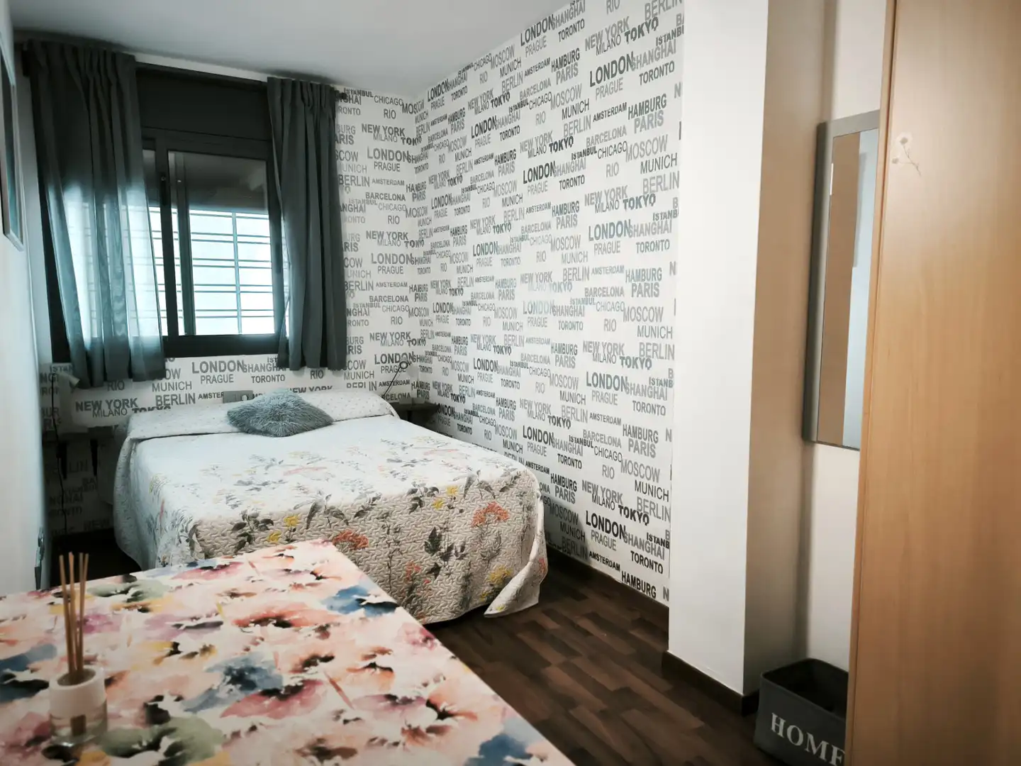 Schlafzimmer von Wohnung zum Verkauf in La Ràpita mit Klimaanlage, Terrasse und Möbliert