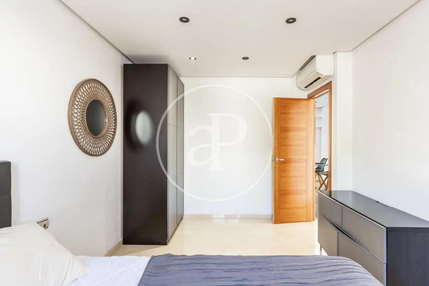 Habitación de Casa o chalet en venta en Torrent con Aire acondicionado, Calefacción y Jardín privado