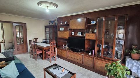 Foto 3 de Piso en venta en Avenida Palencia, Dueñas, Palencia