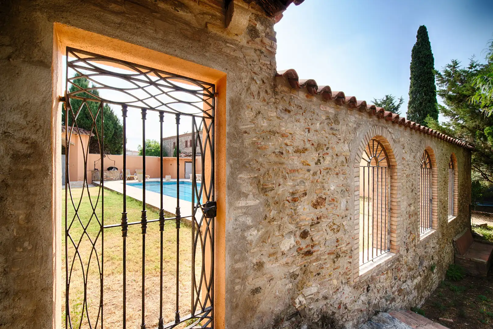 Finca rústica en venda en Castelló d'Empúries amb Jardí privat i Piscina