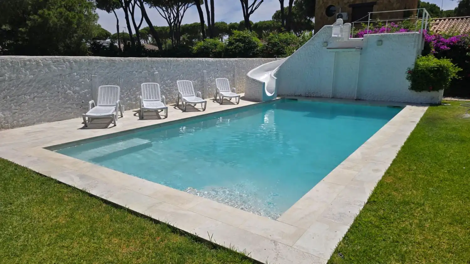 Piscina de Casa o chalet en venta en Chiclana de la Frontera con Terraza y Trastero