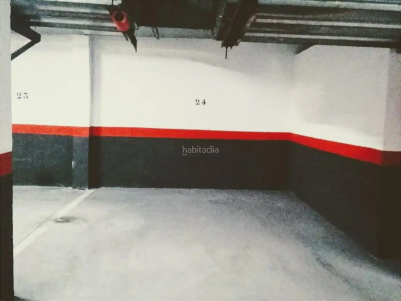 Individual en alquiler en Calle del Pensamiento 18