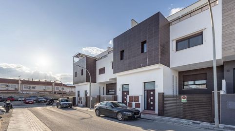 Foto 2 de Casa o chalet en venta en Maracena, Granada