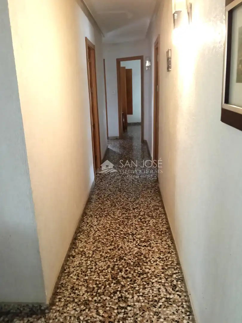 Piso en venta en Aspe con Terraza, Trastero y Balcón
