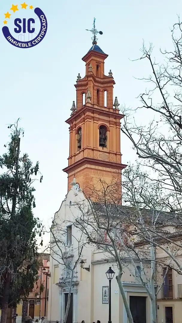 Vista exterior de Casa o chalet en venta en Valencia con Terraza y Alarma