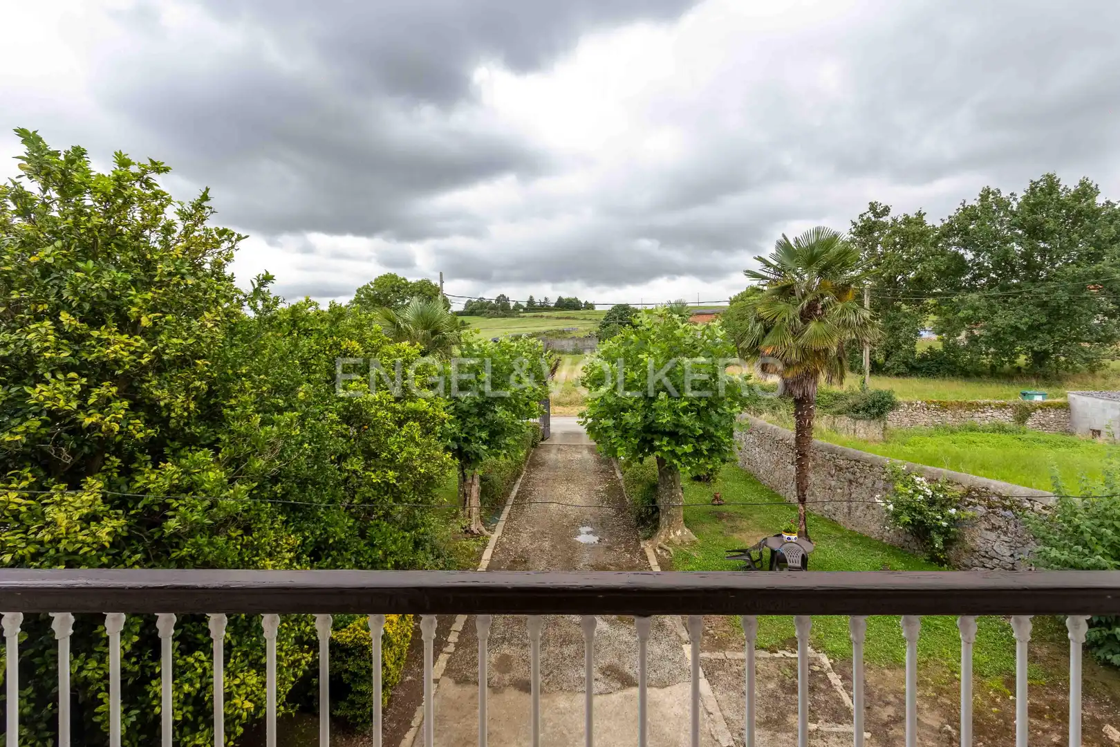 Finca rústica en venta en Entrambasaguas con Calefacción, Jardín privado y Balcón