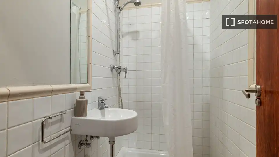 Flat with terrace to rent in Eixample, imagen 3