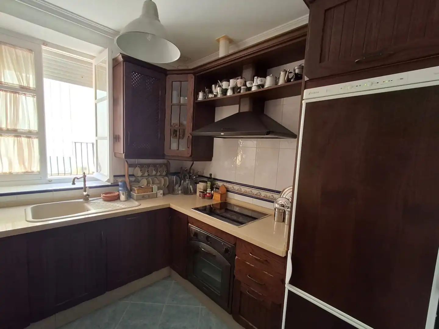 Cocina de Piso en venta en Cádiz con Balcón