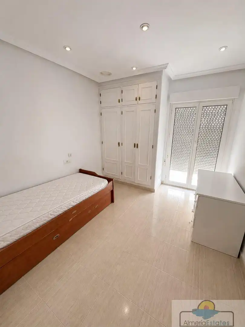Piso con ascensor en venta en Albox, imagen 3