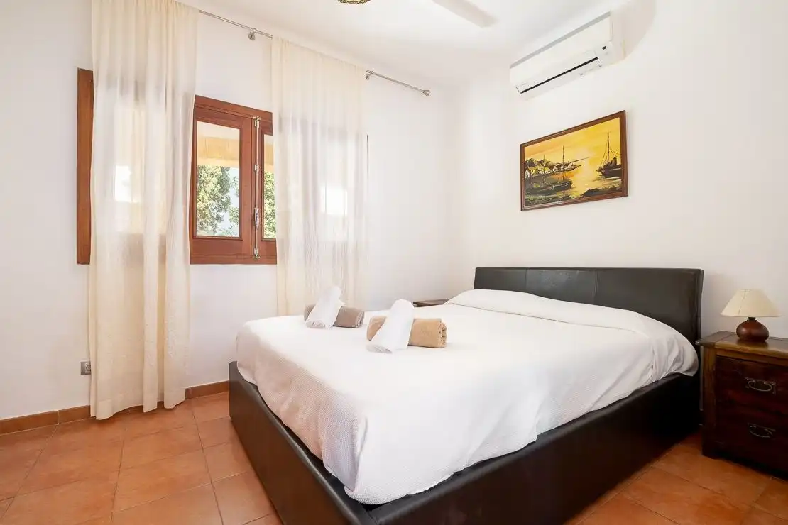 Bedroom of Houses for sale in Alcúdia  with Air Conditioner, Heating and Private garden