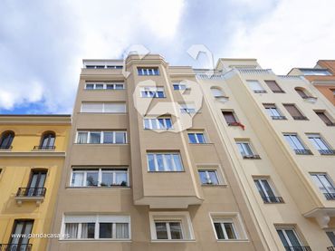 Piso con ascensor en alquiler en Montesa 34