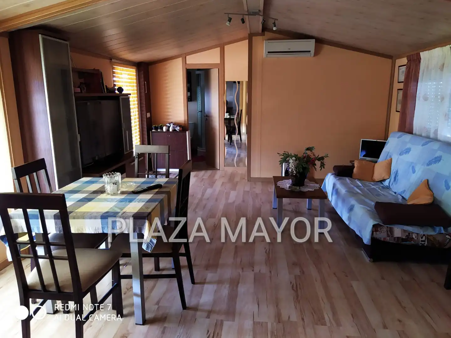 Sala de estar de Casa o chalet en venta en Miranda de Azán con Aire acondicionado, Terraza y Piscina