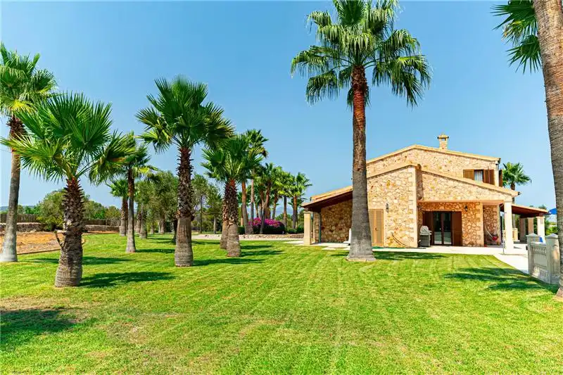 Exterior view of Country homes for sale in Santa Eugènia, Illes Balears