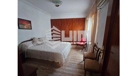 Foto 5 de Piso en venta en Calle la Paz, Avenida de Abril - 9 de Octubre, Sagunto / Sagunt
