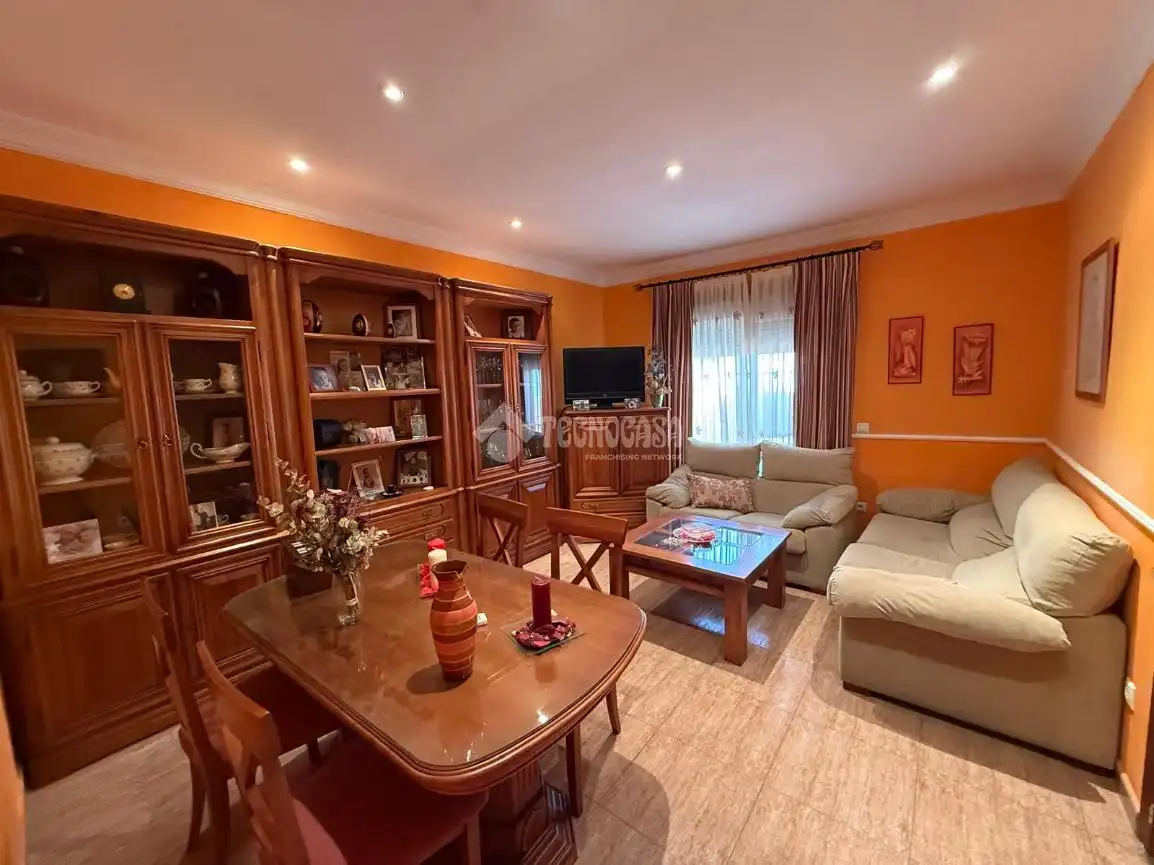 Home for sale in La Carolina