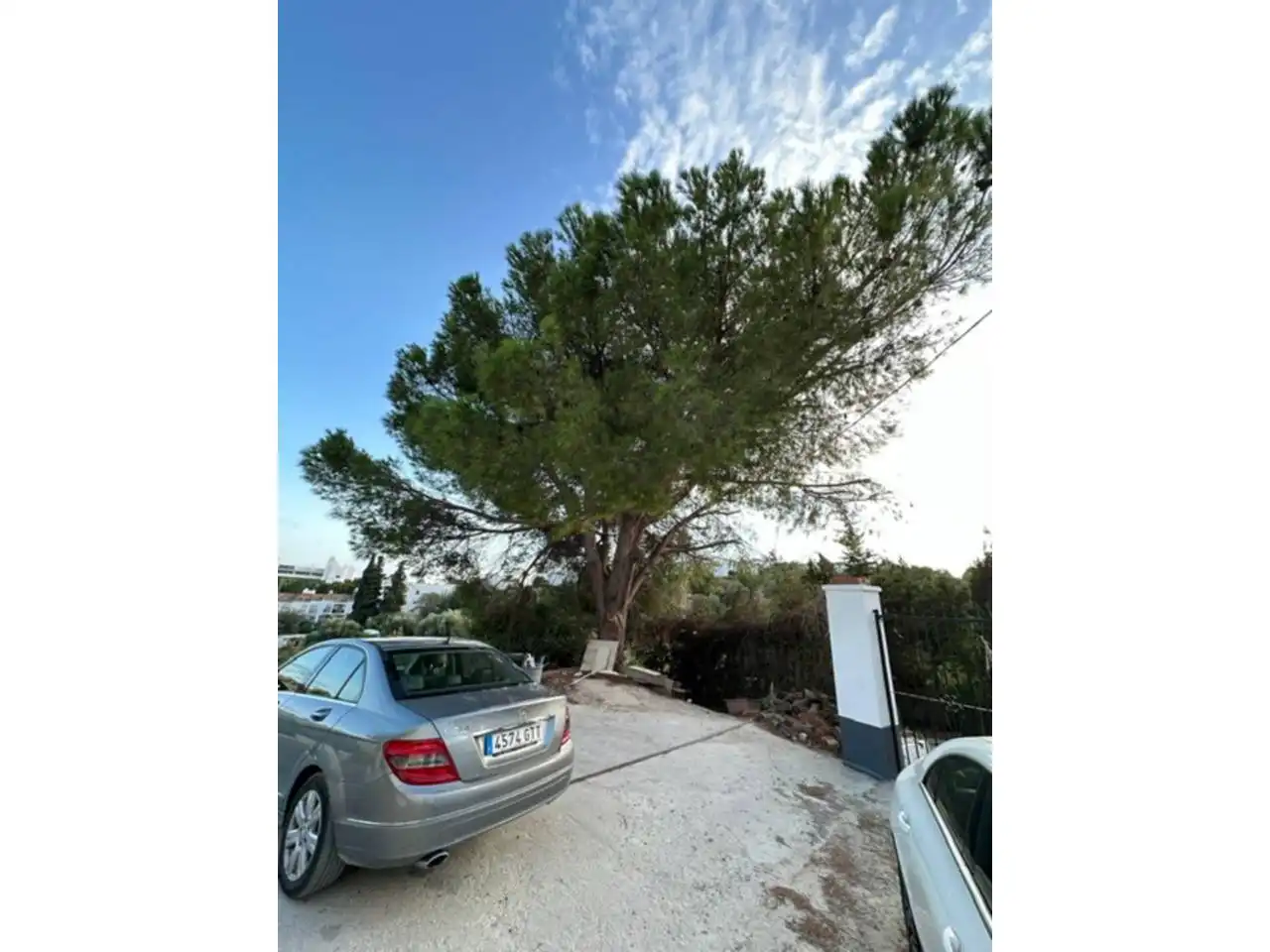Außenansicht von Country house zum Verkauf in Estepona mit Heizung, Privatgarten und Terrasse
