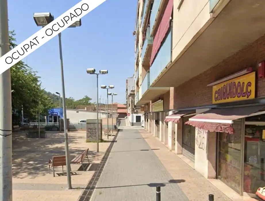 Vista exterior de Apartament en venda en Montcada i Reixac amb Balcó