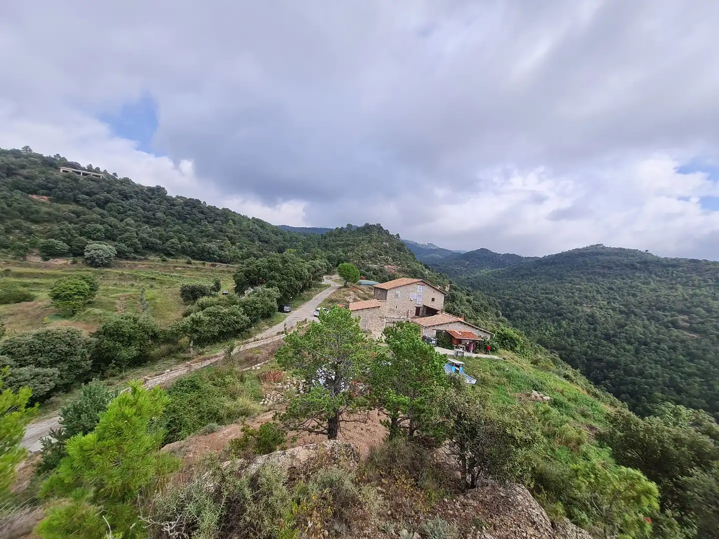 Country homes for sale in Olvan