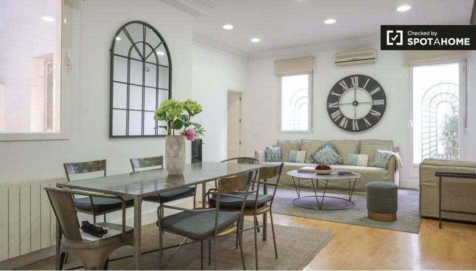 Photo 1 of Flat to rent in Castellana, Madrid