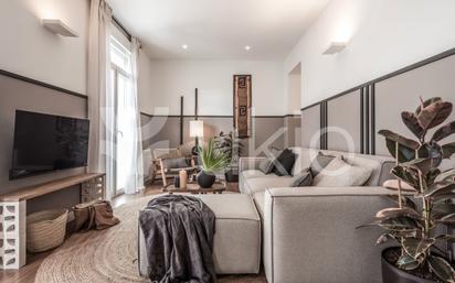 Sala d'estar de Apartament de lloguer en  Madrid Capital amb Aire condicionat