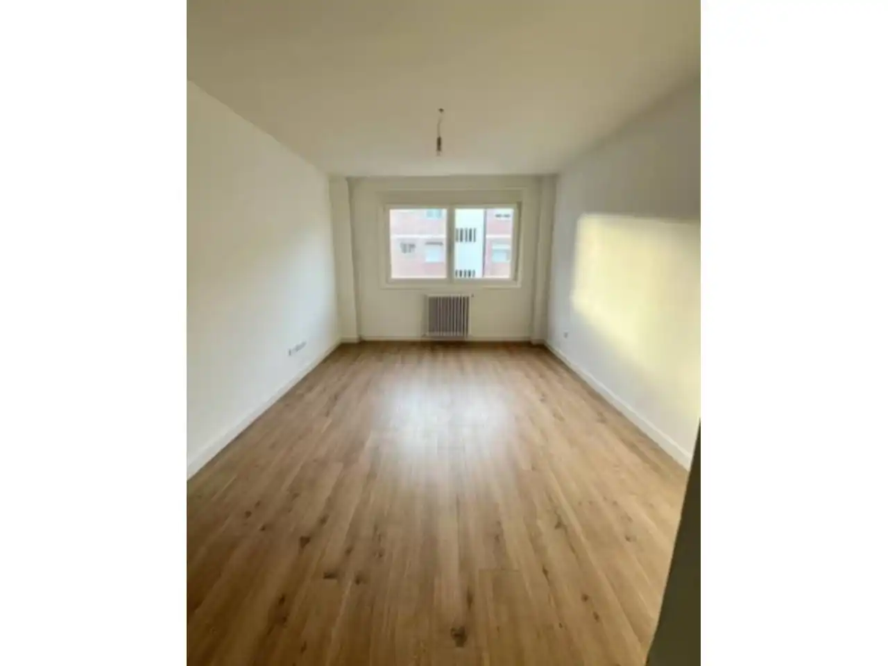 Bedroom of Flat for sale in Ourense Capital   with Heating, Private garden and Parquet flooring