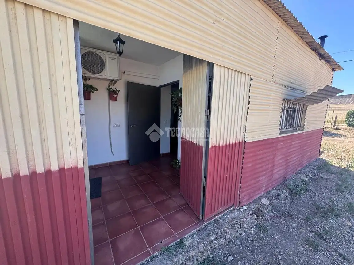 Exterior view of Flat for sale in Sevilla