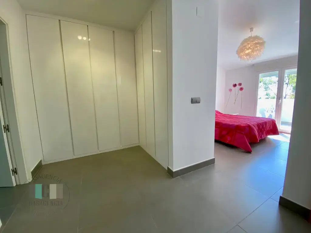 Casa o chalet en venta en Montornés - Las Palmas - El Refugio