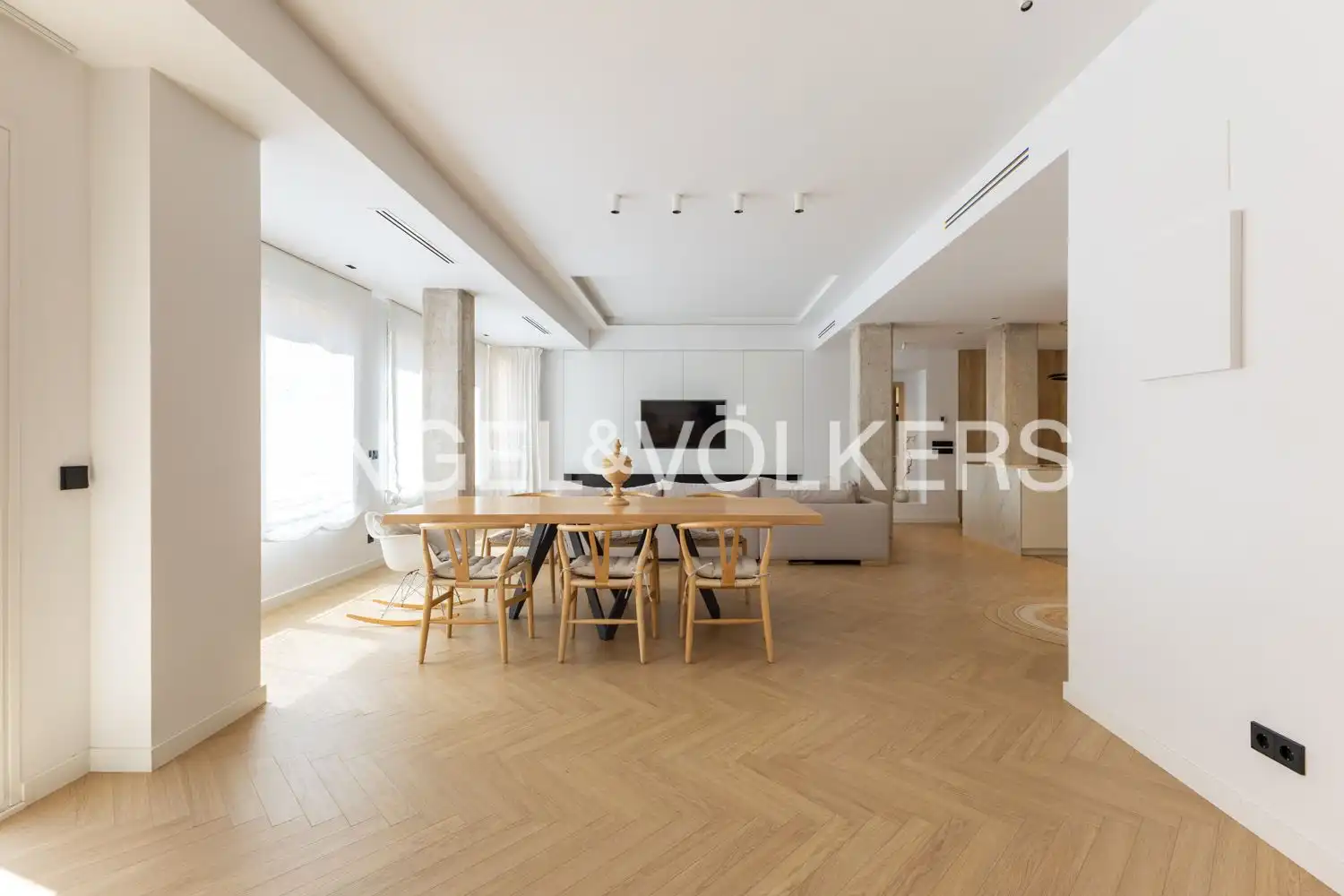 Dining room of Flat for rent in  Valencia Capital  with Air Conditioner, Heating and Parquet flooring