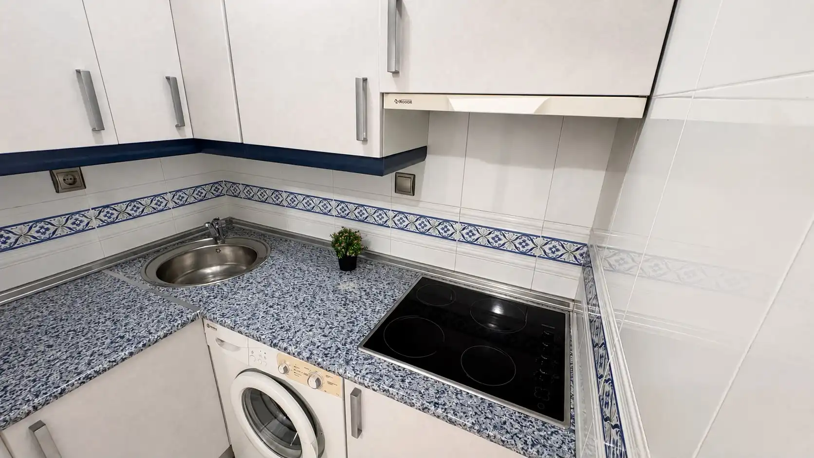 Kitchen of Study for sale in Vícar  with Air Conditioner, Terrace and Storage room