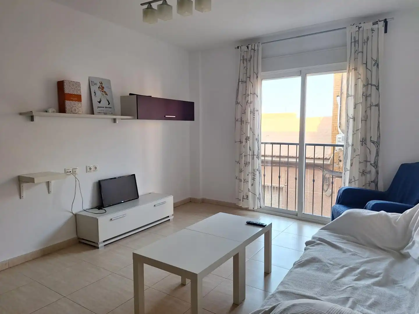Wohnzimmer von Wohnung zur untervermieten in Murcia mit Klimaanlage, Heizung und Möbliert