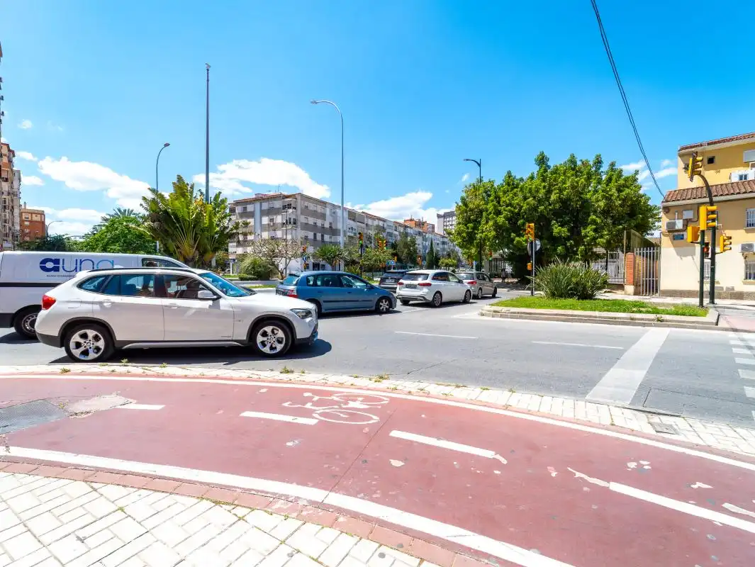 Exterior view of Ground floor for sale in Málaga  with Air Conditioner and Heating