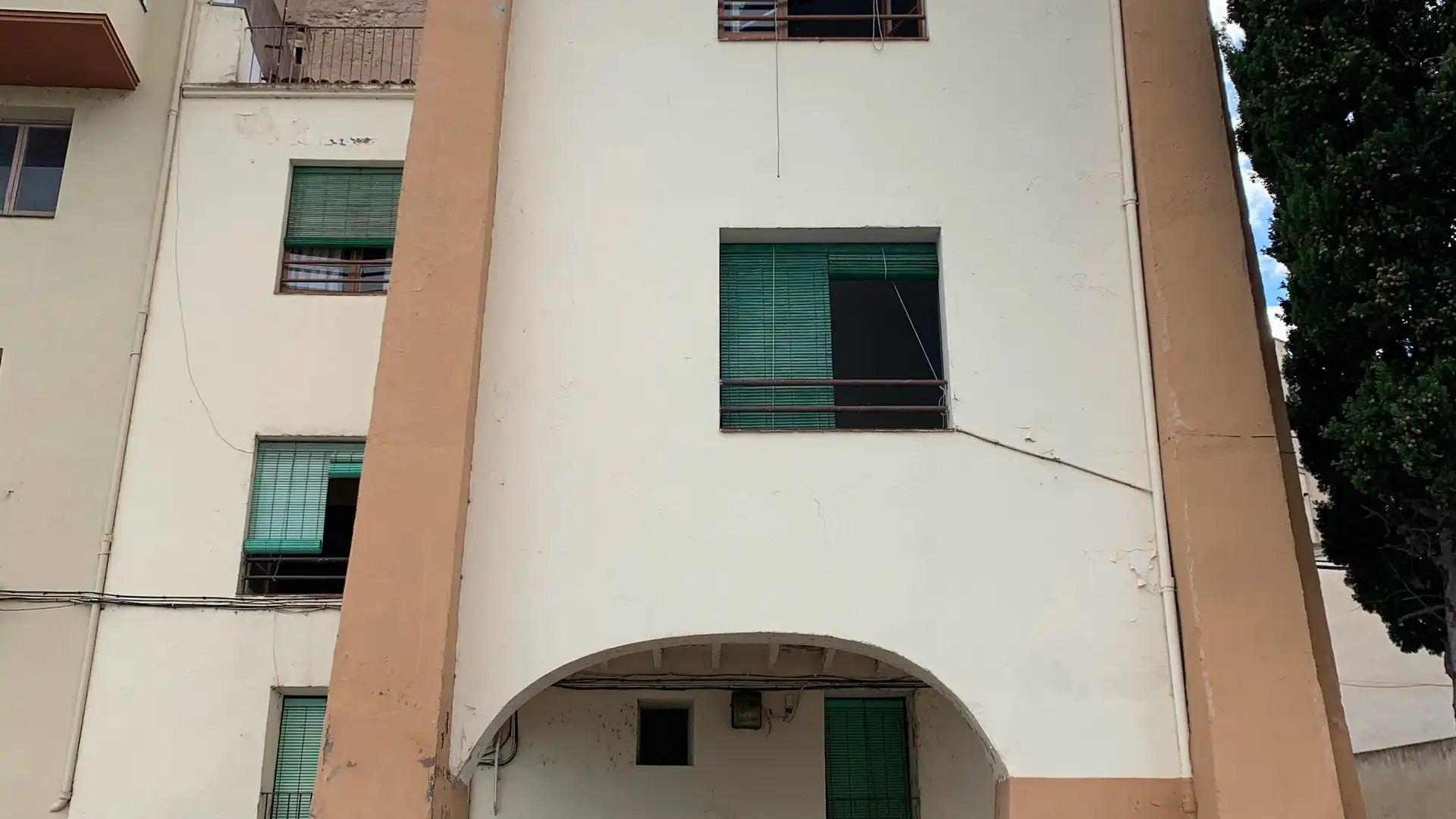 Vista exterior de Casa o chalet en venta en Móra d'Ebre con Terraza y Balcón