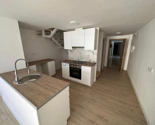 Cuina de Apartament en venda en Xirivella amb Aire condicionat i Traster