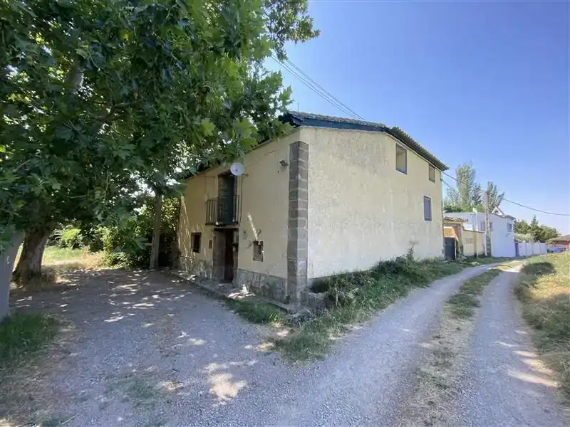 Exterior view of Flat for sale in La Sotonera, Huesca