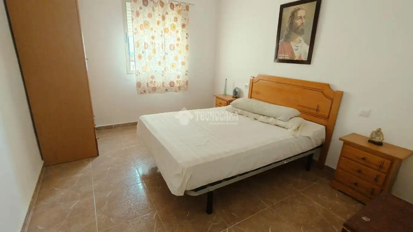 Schlafzimmer von Wohnung zum Verkauf in Cantillana mit Klimaanlage und Heizung
