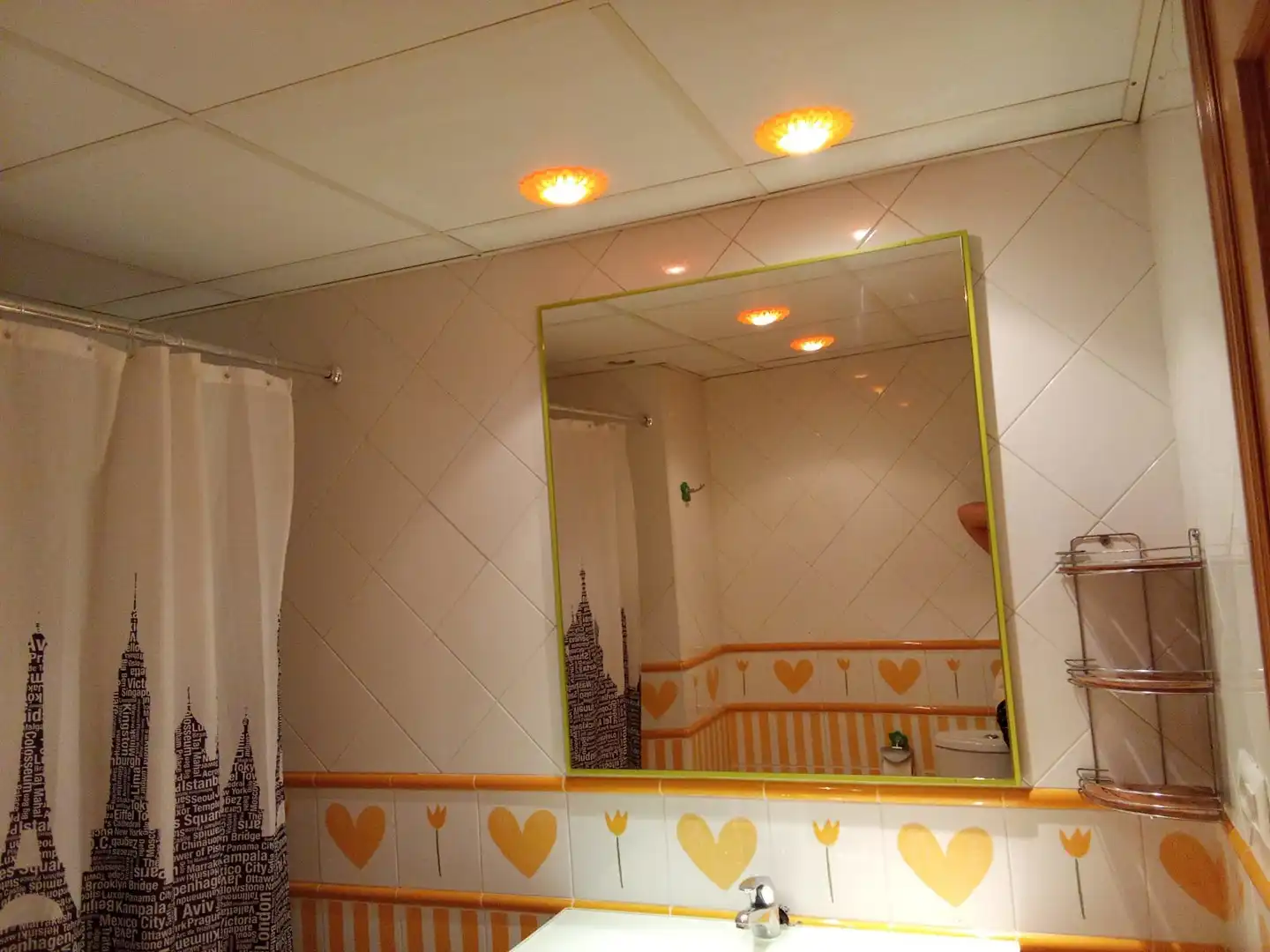 Badezimmer von Einfamilien-Reihenhaus zur Miete in Utebo mit Terrasse, Schwimmbad und Möbliert