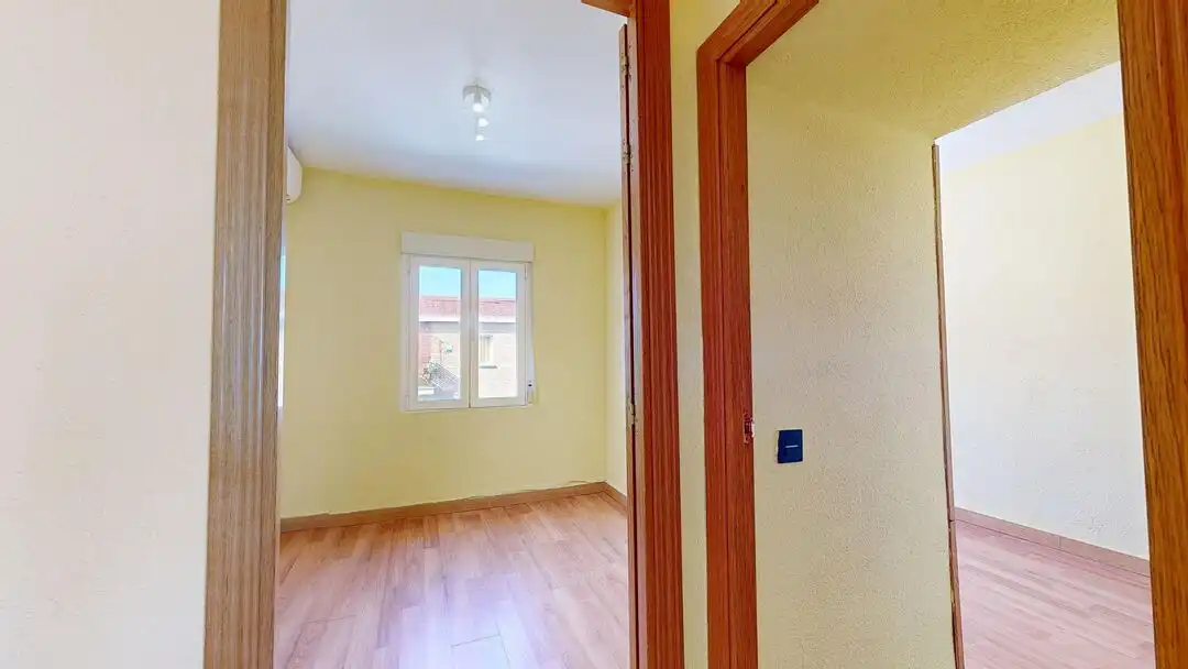 Habitación de Piso en venta en Madrid con Aire acondicionado, Calefacción y Terraza