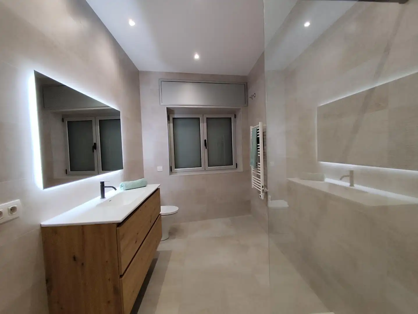 Baño de Casa o chalet en venta en Sabadell con Calefacción, Terraza y Trastero