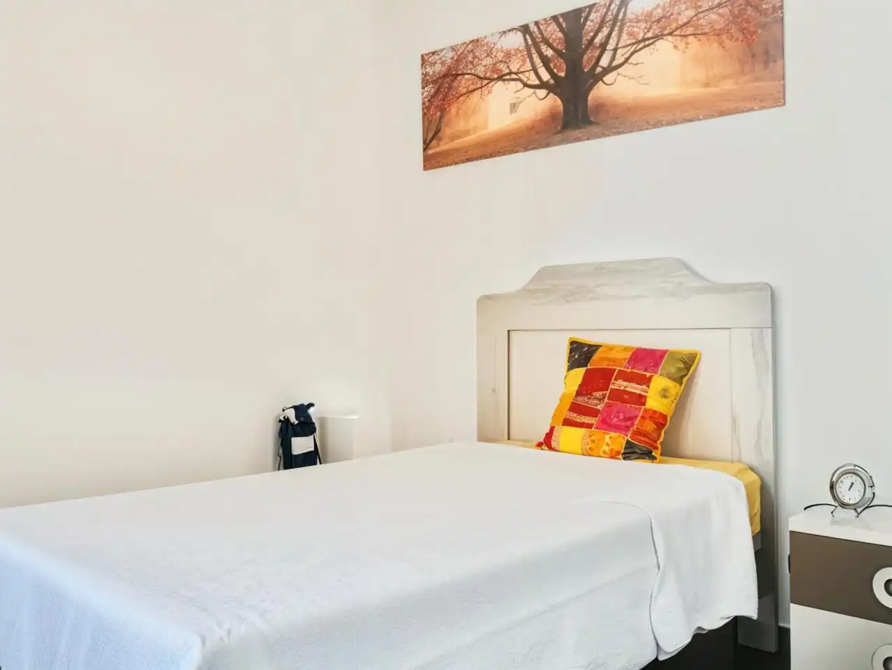 Dormitori de Casa o xalet en venda en Tomares amb Aire condicionat, Jardí privat i Parquet